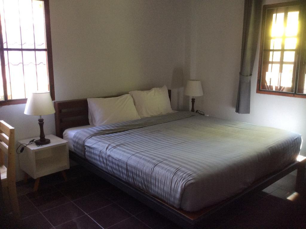Baan Nai Suan Hotel Bophut Room photo